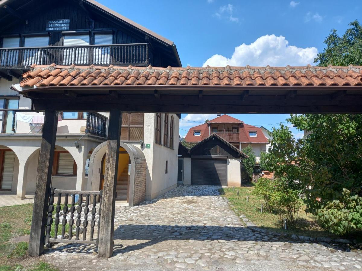 Apartman Sadija SJJ Esterno foto